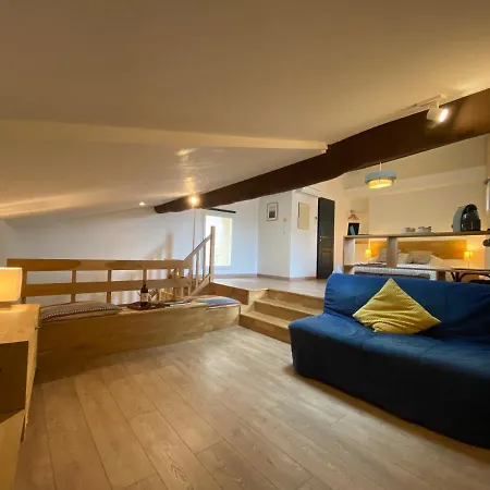 Logis Des Jurats Gæstehus